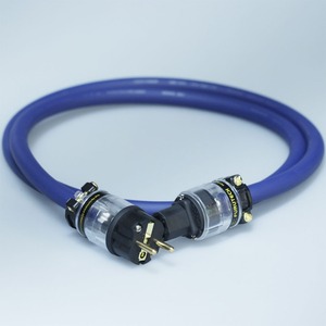 Кабель силовой Schuko - IEC C13 Furutech FP-3TS20 SE (Fur-E11Cu/11Cu) 2.0m