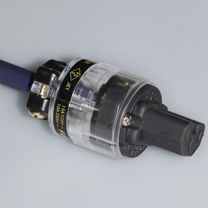 Кабель силовой Schuko - IEC C13 Furutech ADL Alpha P-1 SE (Fur-E11Cu/11Cu) 2.0m