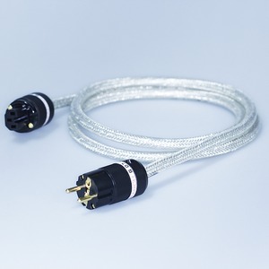 Кабель силовой Schuko - IEC C13 Synergistic Research Core AC Cord 15A/250V 1.8m