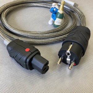 Силовой кабель Mudra Akustik HP (IEC C13) 1.0m