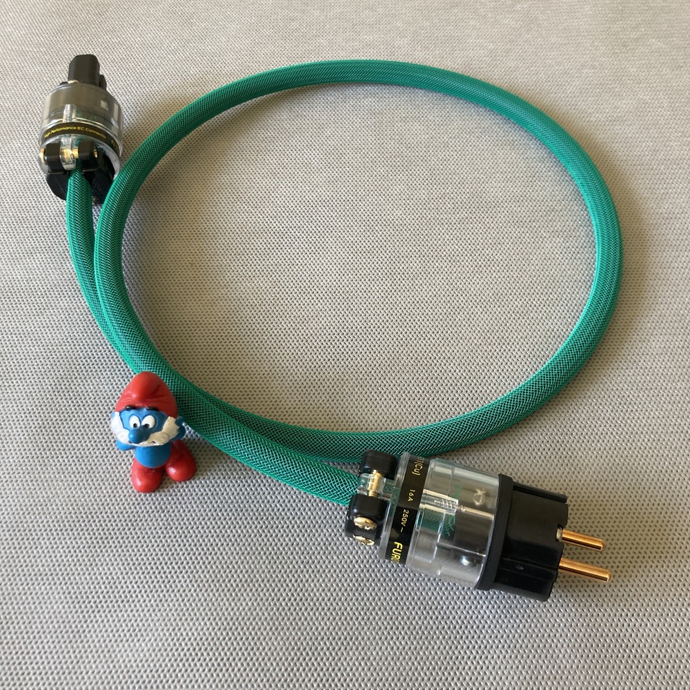 Силовой кабель Furutech FP-1 (Fur-E11Cu/11Cu) Green 1.5m