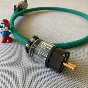Силовой кабель Furutech FP-1 (Fur-E11Cu/11Cu) Green 1.5m