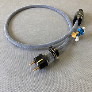 Силовой кабель Furutech FP-1 (Fur-E11Cu/11Cu) White 1.0m