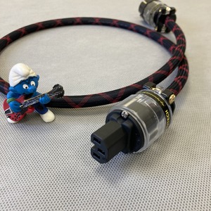 Силовой кабель Furutech FP-1 (Fur-E11Cu/11Cu) Black-Red 0.75m