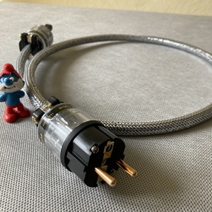 Силовой кабель Furutech FP-1 (Fur-E11Cu/11Cu) Silver 1.0m