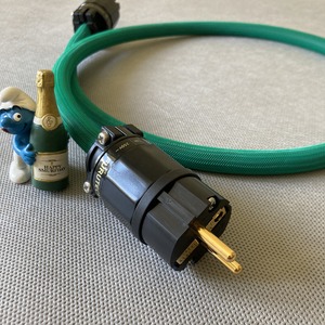 Силовой кабель Furutech FP-314Ag (Fur-E11G/11G) Green 0.75m
