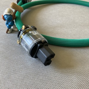 Силовой кабель Furutech FP-314Ag (Fur-E11Cu/11Cu) Green 2.0m