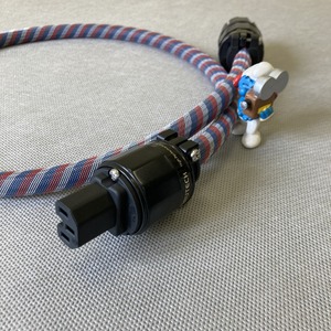Силовой кабель Furutech FP-314Ag (Fur-E11G/11G) Tricolor 1.0m