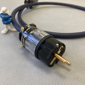 Силовой кабель Furutech FP-1 (Fur-E11Cu/11Cu) SE 1.5m