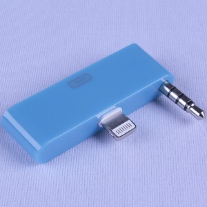 Переходник Lightning - 30-pin Ultimate Audio Lightning to 30-pin + MiniJack Adapter Blue