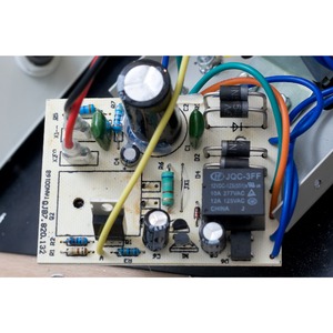 Лабораторный источник питания MASTECH 13-2081 HY1502D