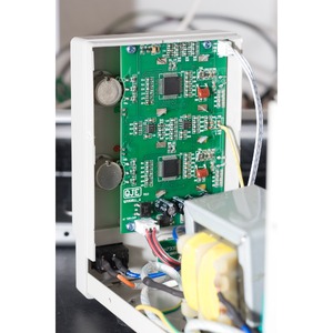 Лабораторный источник питания MASTECH 13-2081 HY1502D