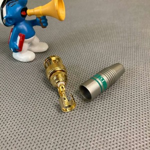 Разъем BNC (Папа) Tchernov Cable BNC Plug 75 Green