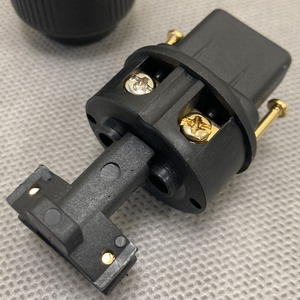 Разъем IEC C13 QED (QE3091) Performance IEC Connector Gold