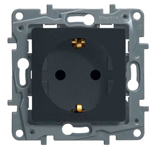 Розетка силовая Legrand 672631 Etika