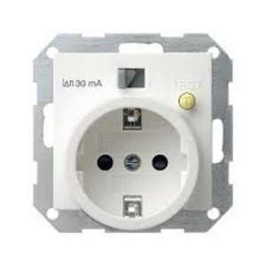 Розетка силовая Gira 047727 System 55 Розетка с заземляющими контактами матовый белый
