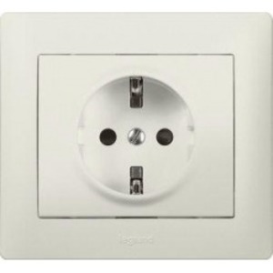 Розетка силовая Legrand 777024 Galea Life