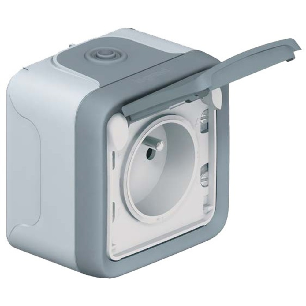 Розетка силовая Legrand 069733 Plexo