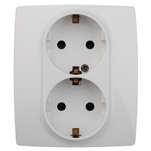Розетка силовая ЭРА 12-2104-01 2X2P+E Schuko со шторками, 16АХ-250В, Эра12, белый