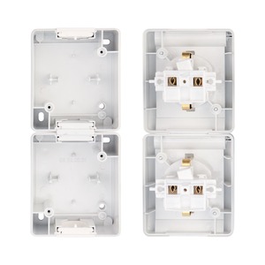 Блок вертикальный 2 розетки Kranz KR-78-0802 INDUSTRIAL IP54 с заземлением, о/у, белый