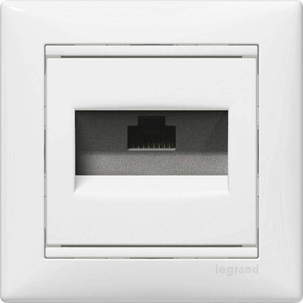 Розетка RJ 45 и телефон Legrand 774242 Valena