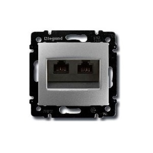 Розетка RJ 45 и телефон Legrand 770243 Valena