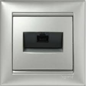 Розетка RJ 45 и телефон Legrand 770232 Valena