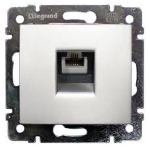 Розетка RJ 45 и телефон Legrand 770138 Valena