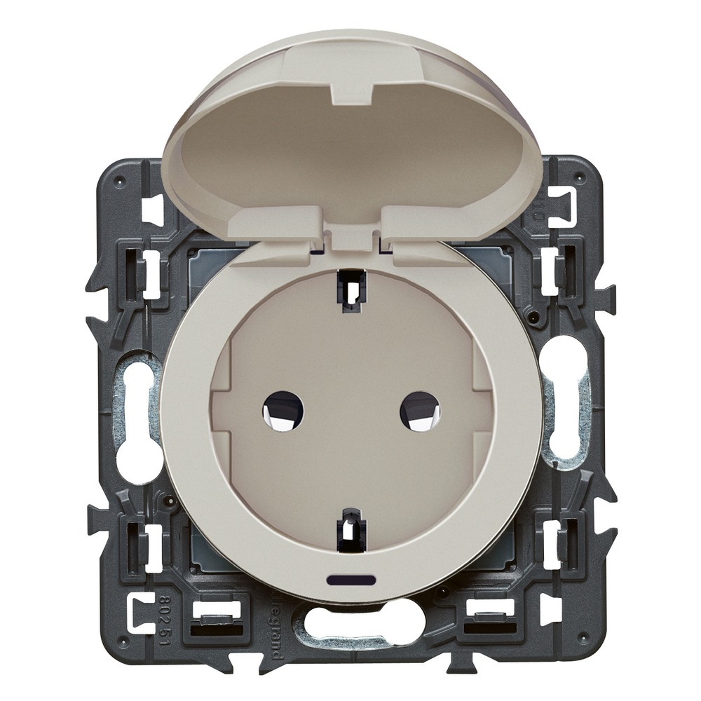 Механизм розетки Legrand 067161 Celiane