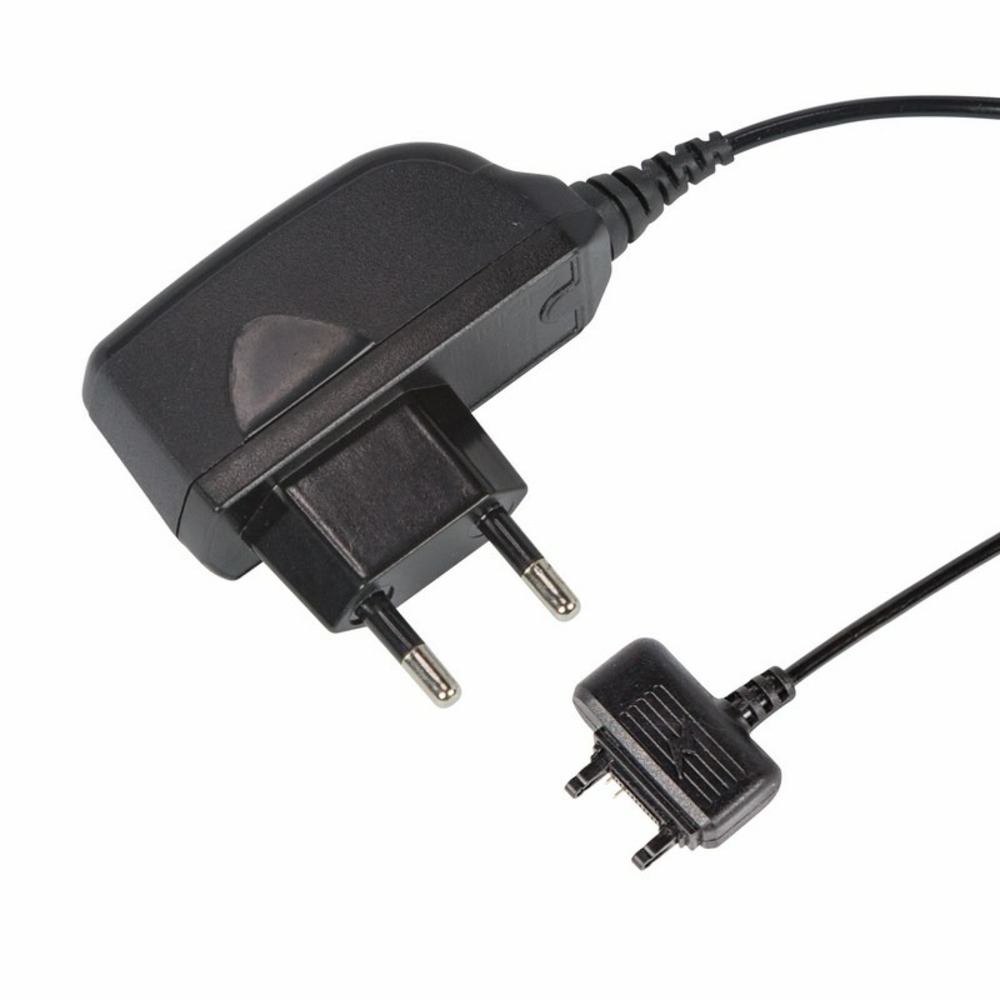 Сетевое зарядное устройство Rexant 16-0268 для SonyEricsson K750i/W800 220 В  шнур 1.2 м черное