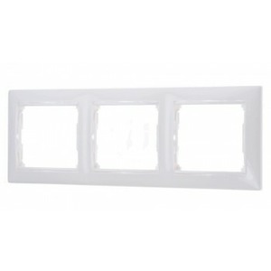 Рамка 3 поста Legrand 774453 Valena