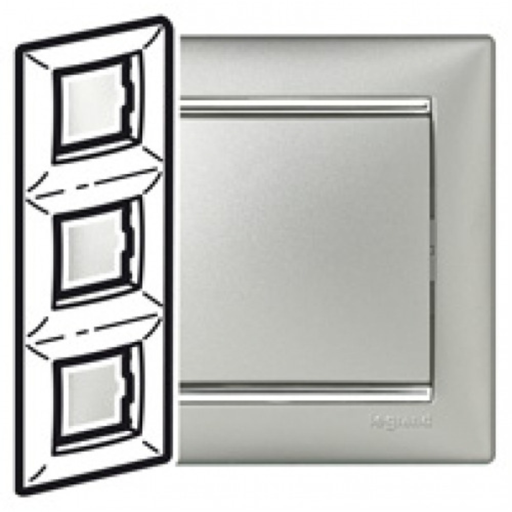 Рамка 3 поста Legrand 770357 Valena