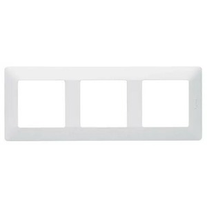 Рамка 3 поста Legrand 754003 Valena Life