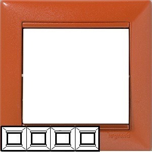 Рамка 4 поста Legrand 770014 Valena