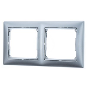 Рамка 2 поста Legrand 770152 Valena