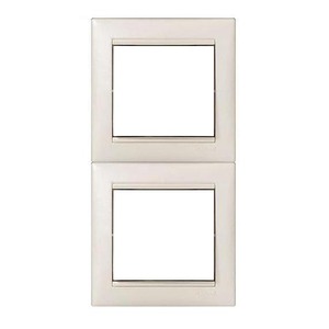Рамка 2 поста Legrand 770486 Valena