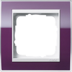 Рамка 1 пост Gira 0211753 Event Рамка 1-местн. темно-фиолетовый. центральные вставки, глянцевые белые