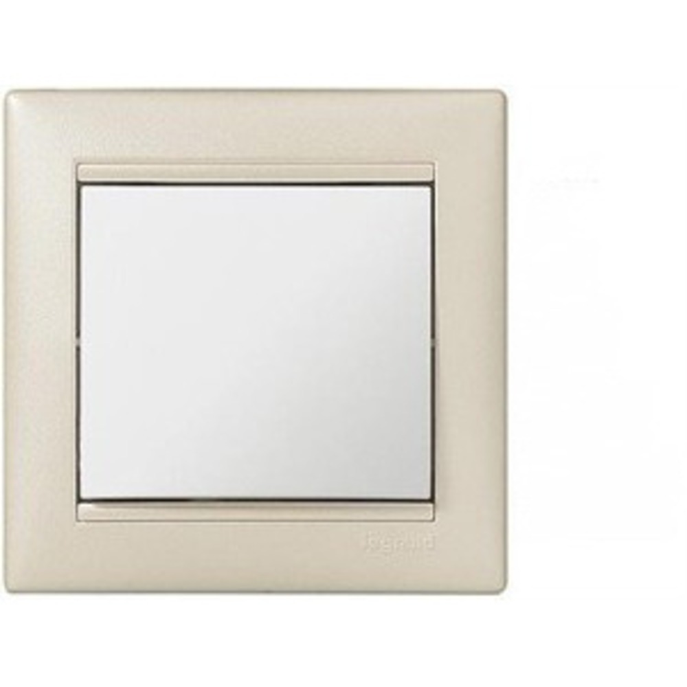 Рамка 1 пост Legrand 770481 Valena