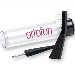 Щетка для чистки пластинок Ortofon DJ Maintenance Set
