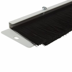 Щеточный кабельный ввод для рэковых шкафов Rexant 04-2680 Щеточный ввод для напольных/настенных шкафов
