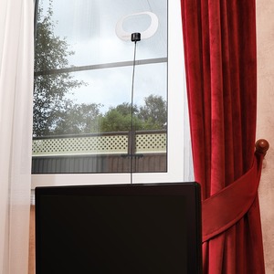 Антенна комнатная «Активная» с USB питанием, для цифрового телевидения DVB-T2 Rexant 34-0715 Ag-715