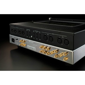 Усилитель предварительный McIntosh C70