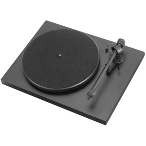 Проигрыватель винила Pro-Ject Debut III DC Black (OM-5E)