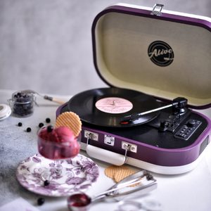 Проигрыватель винила Alive Audio VINTAGE Blueberry Nights c Bluetooth