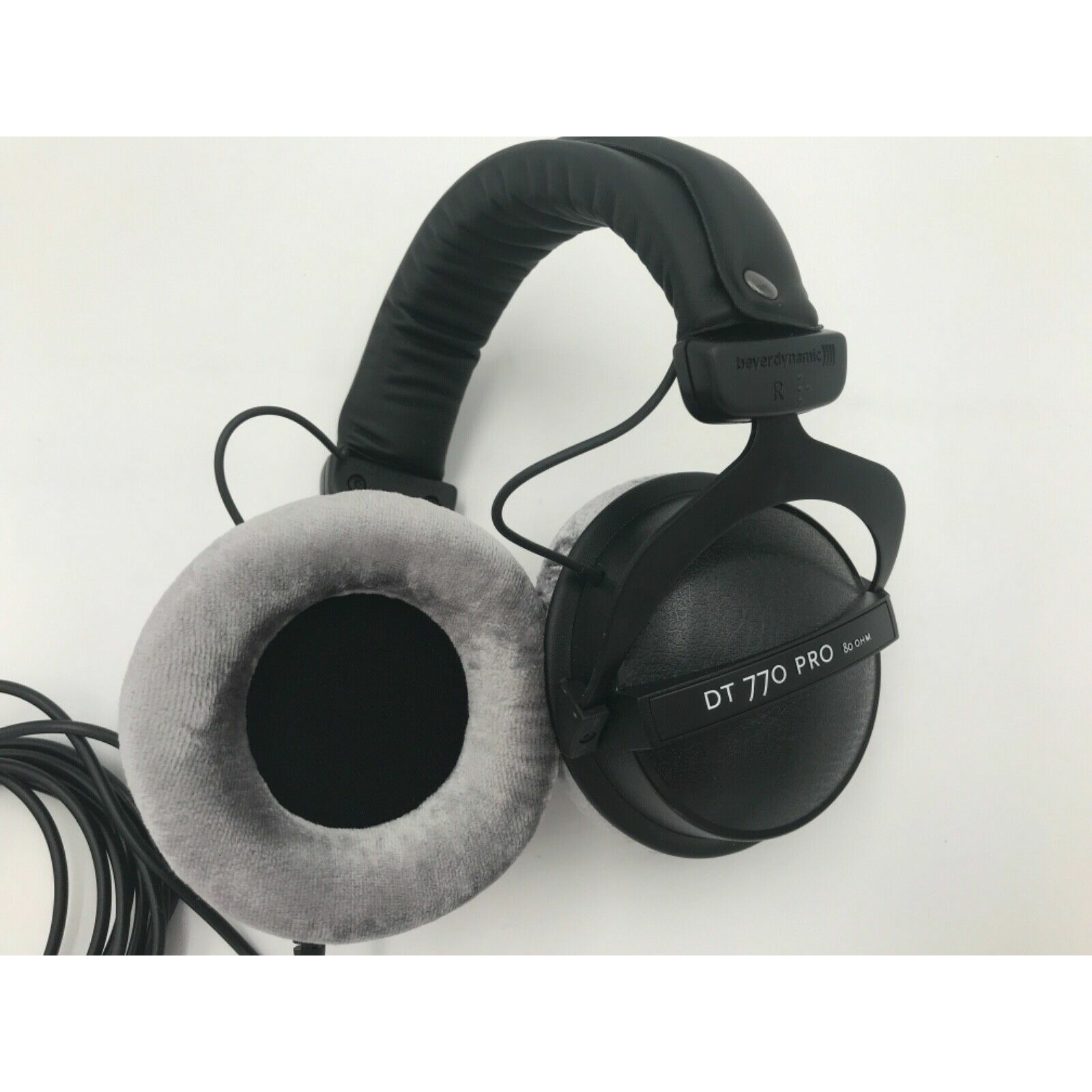 Beyerdynamic 770 pro купить. Beyerdynamic DT 770 Pro 80. Наушники Beyerdynamic DT 770 Pro 80 ohm. Beyerdynamic DT 770 Pro. Наушники закрытого типа Beyerdynamic DT 770 Pro.