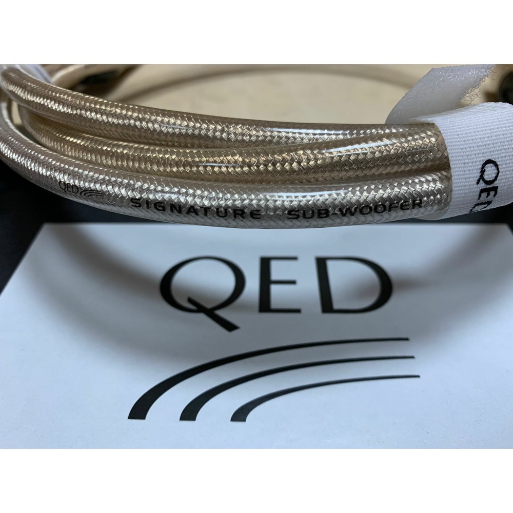 Кабель аудио 2xXLR - 2xXLR QED (I-QEDSIGSUB/1XLR) Signature Audio SUB XLR 1.0m