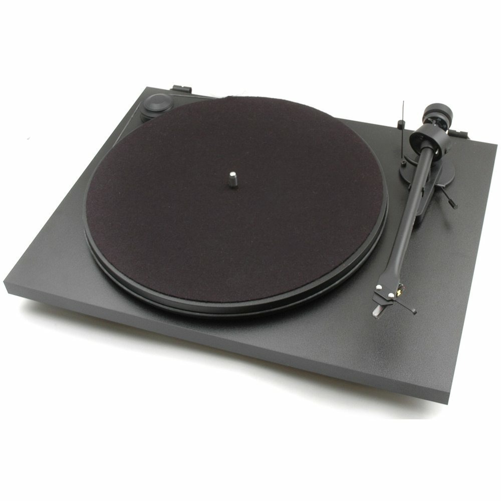 Проигрыватель винила Pro-Ject ESSENTIAL II BLACK OM5e