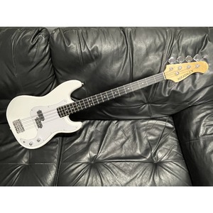 Бас-гитара Rockdale Stars PB Bass White