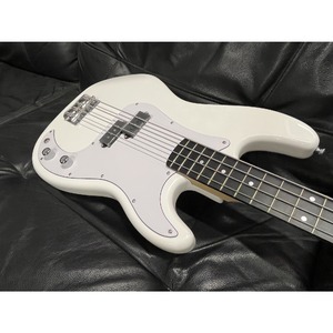 Бас-гитара Rockdale Stars PB Bass White