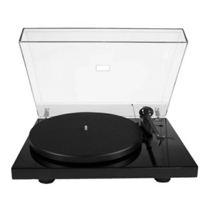 Проигрыватель винила Pro-Ject Debut III HG Black OM5e